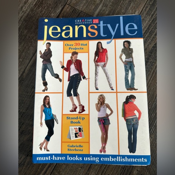Jeans Style Book - Picture 1 of 5